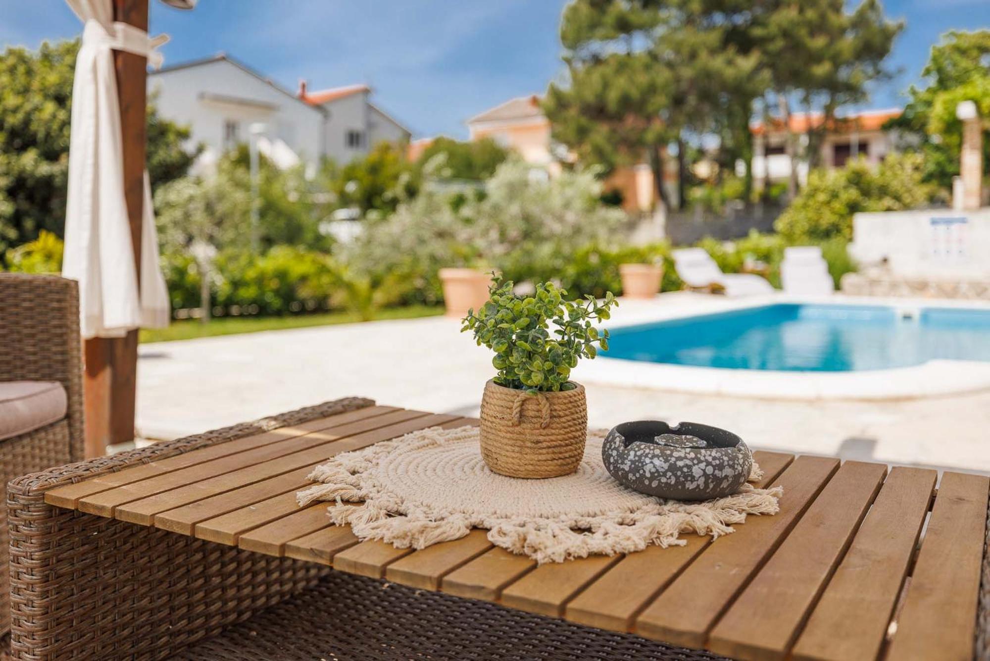 Apartment Marina Kornić Kültér fotó
